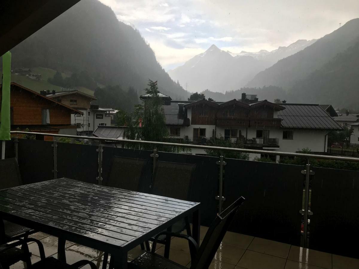 Art Apart Nomay Summercard Blick Top Of Salzburg Kaprun Exterior photo